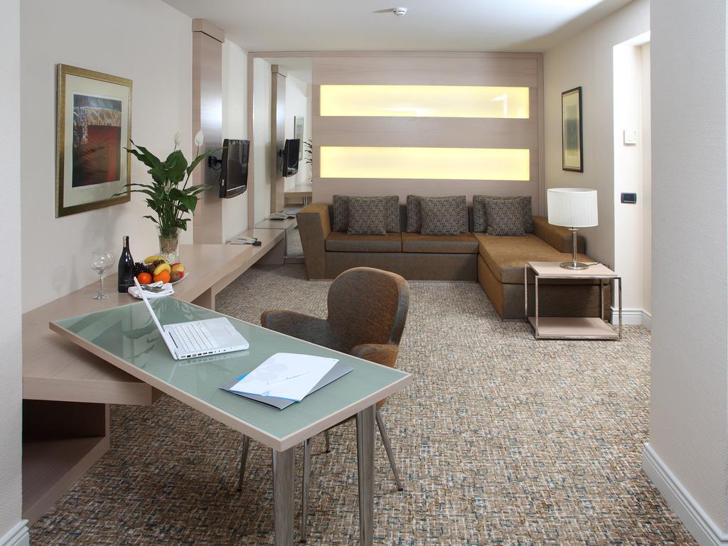Jura Hotels Mavi Suermeli Adana Esterno foto