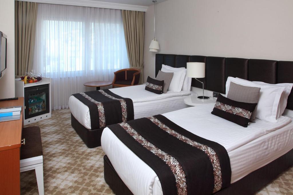 Jura Hotels Mavi Suermeli Adana Esterno foto